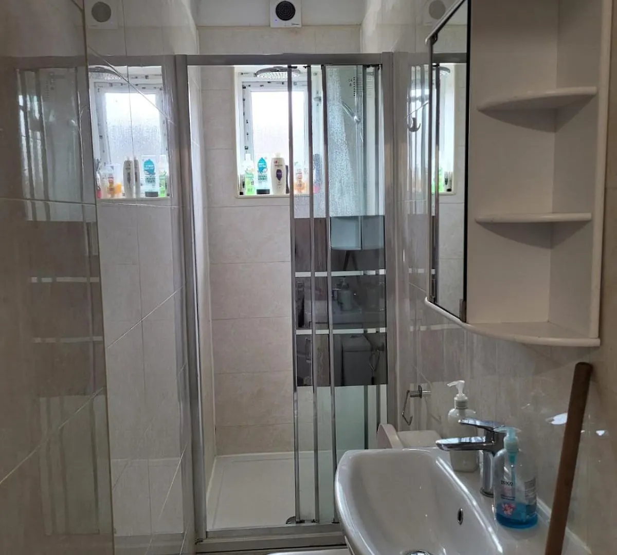 Nice Double Bedroom Near Qmc Nottingham